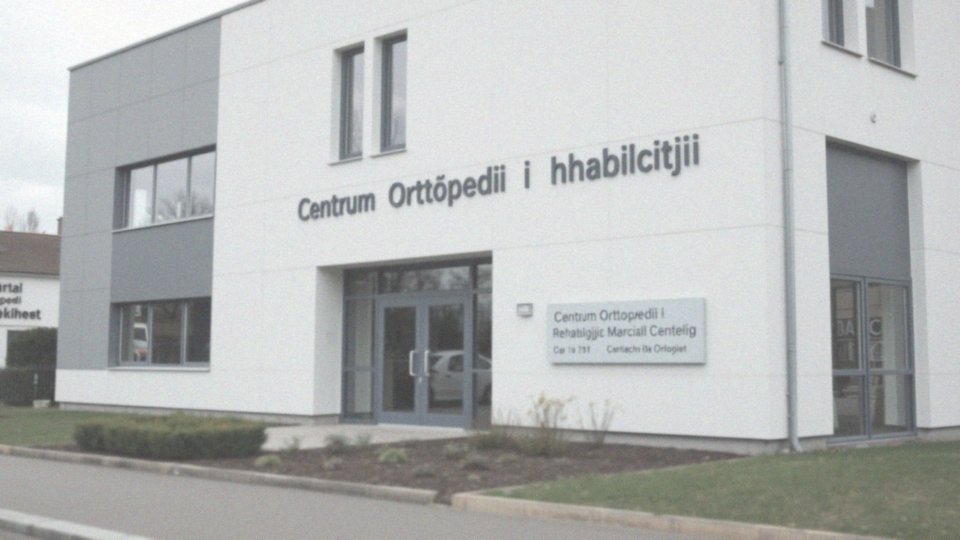 Gdzie przyjmuje profesor ortopeda w Otwocku?