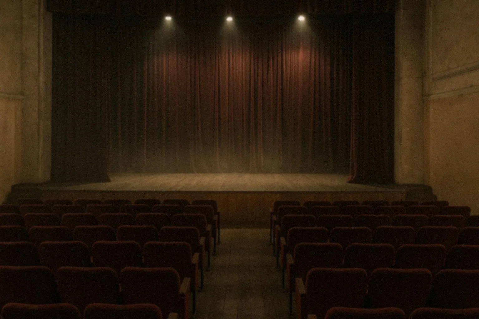 Spektakl „Baczyński” w Starogardzie Gdańskim – Poetyckie widowisko o życiu i twórczości poety